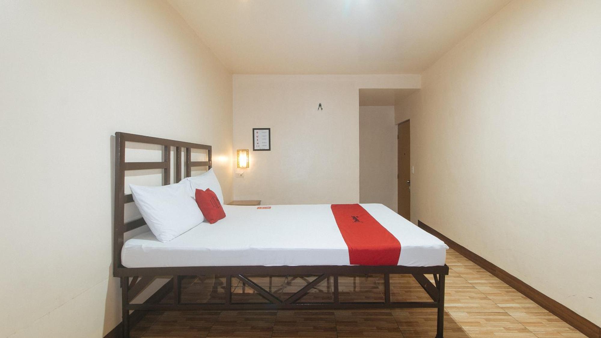 Elegance Guesthouse Pasay Exterior photo